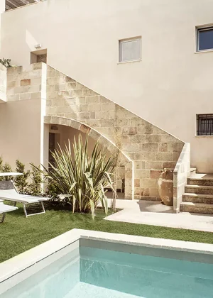 APTB-WPRELAIS-ORANGEBLOSSOM-POOL2-PUGLIA-BANNER