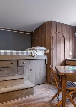 NEWYORK-APT3-BEDFORDST-WESTVILLAGE-BEDROOM-WPRELAIS-ORIZ