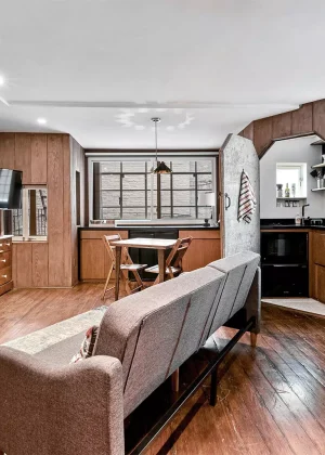 NEWYORK-APT4-BEDFORDST-WESTVILLAGE-LIVINGAREA-WPRELAIS-1