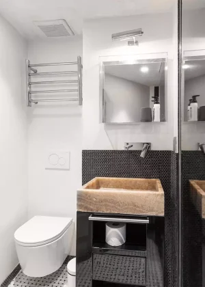 NEWYORK-APT5-BEDFORDST-WESTVILLAGE-BATHROOM-WPRELAIS