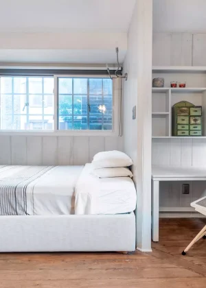 NEWYORK-APT5-BEDFORDST-WESTVILLAGE-BEDROOM-WPRELAIS-ORIZ