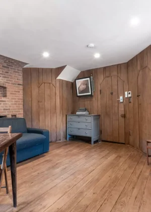 NEWYORK-APT7-BEDFORDST-WESTVILLAGE-LIVING-WPRELAIS-ORIZ