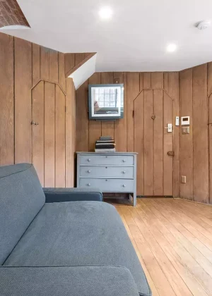 NEWYORK-APT7-BEDFORDST-WESTVILLAGE-LIVINGROOM-WPRELAIS