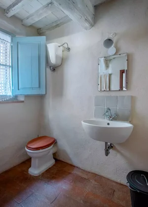RELAISETRUSCANHOUSE-TOSCANA-POMPANA-BATHROOM1-WPRELAIS