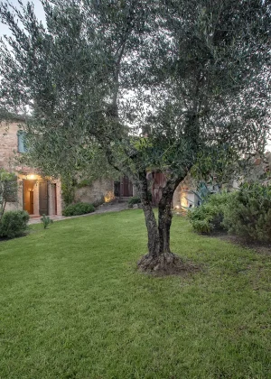 RELAISETRUSCANHOUSE-TOSCANA-POMPANA-GARDEN2-WPRELAIS-ORIZ