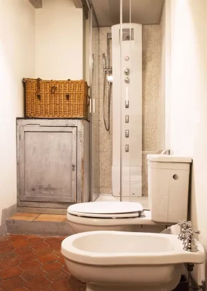 SIGNORIA-FIRENZE-APPARTAMENTO-RENAISSANCERETREAT-VIADELLAVIGNA-BATHROOM-WPRELAIS
