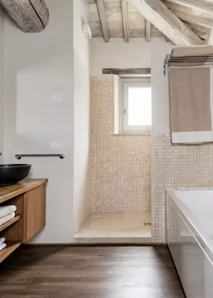 TOSCANA-VALDORCIA-VILLAVIGNALUNGA-BATHROOM2-WPRELAIS-ORIZ