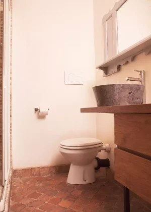 WPRELAIS-APT1-APPARTAMENTO-BRUNELLESCHI-FIRENZE-BATHROOM-VIADELLAVIGNA