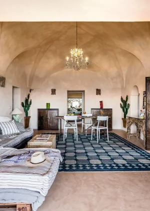 WPRELAIS-DAMMUSIPOSIDONIA-PANTELLERIA-SICILIA-LIVINGROOM