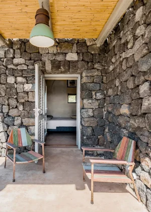 WPRELAIS-DAMMUSIPOSIDONIA-PANTELLERIA-SICILIA-PATIO