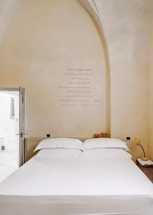 WPRELAIS- LOCANDAFIOREDIZAGARA-PUGLIA-BEDROOM5