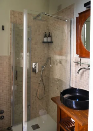 WPRELAIS_PALMFRONDS_MILANO_BATHROOM